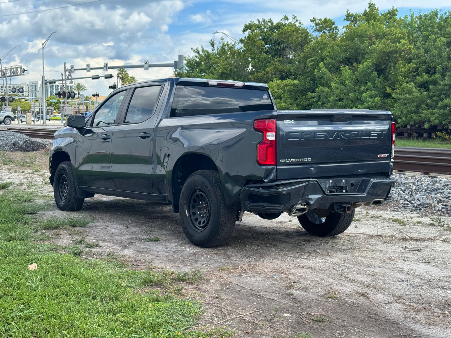 2021 Chevrolet Silverado RST