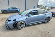 2025 Toyota Corolla SE thumbnail 1