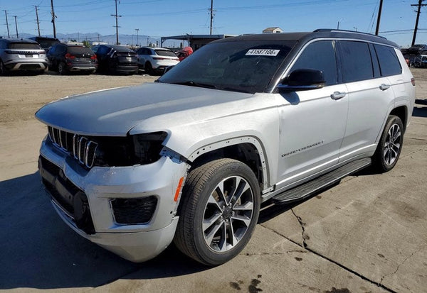 2021 Jeep Grand Cherokee L Overland vehicle photo 1