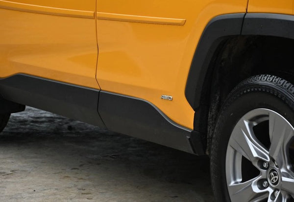 2023 Toyota RAV4 Hybrid LE photo 9