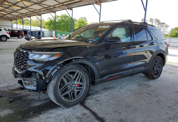 2026 Ford Explorer ST photo 12