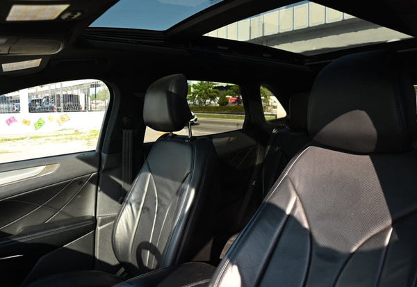 2017 Lincoln MKC Reserve Sport Utility 4D photo 5