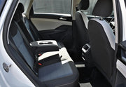2025 Volkswagen Taos S thumbnail 14