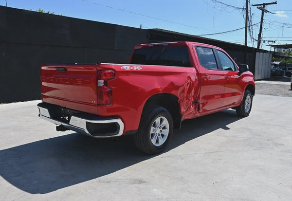 2023 Chevrolet Silverado 1500 LT vehicle photo 4