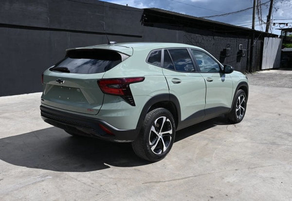 2024 Chevrolet Trax RS vehicle photo 3