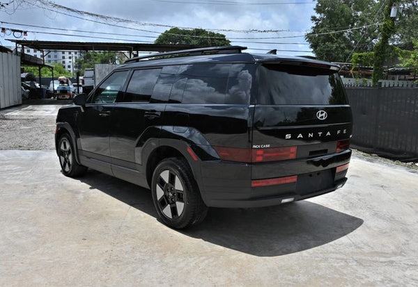 2025 Hyundai SANTA FE Hybrid SEL photo 4