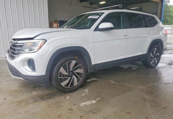 2024 Volkswagen Atlas SE vehicle photo 1