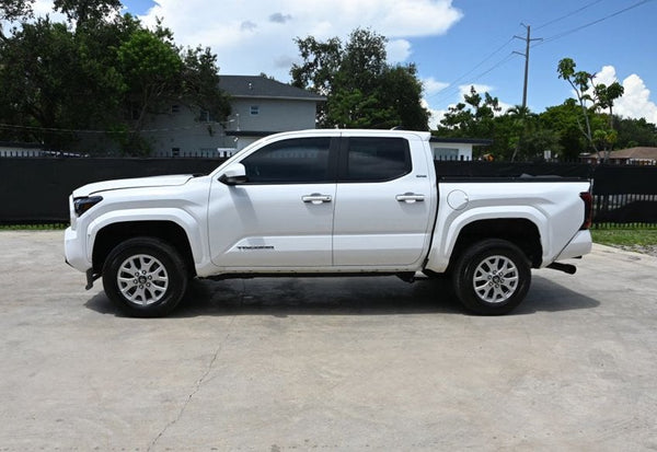 2024 Toyota Tacoma SR5 vehicle photo 5