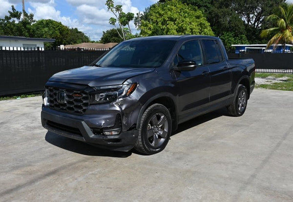 2024 Honda Ridgeline TrailSport vehicle photo 2