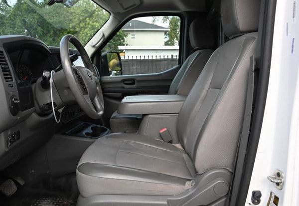 2021 Nissan NV 2500 HD SV photo 11