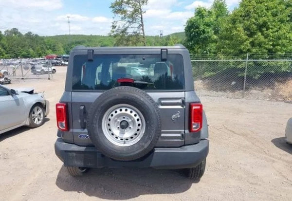 2025 Ford Bronco Base photo 8