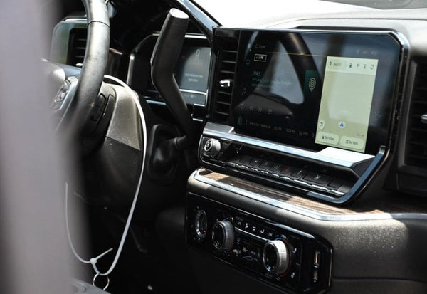 2023 Chevrolet Silverado 1500 LT photo 8