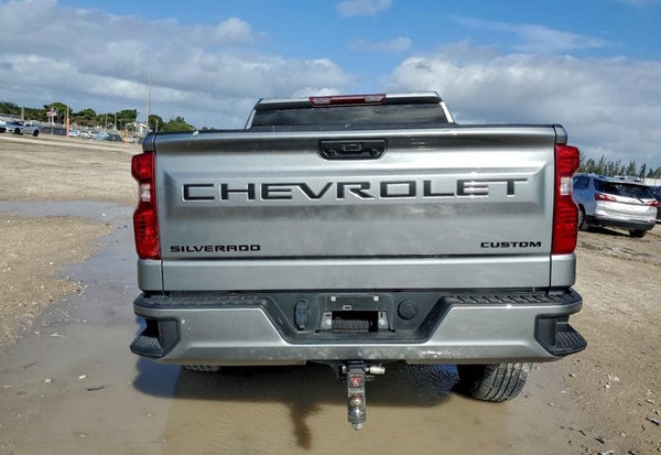 2024 Chevrolet Silverado 1500 Custom photo 3