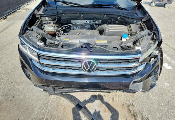 2021 Volkswagen Atlas Cross Sport SE vehicle photo 12