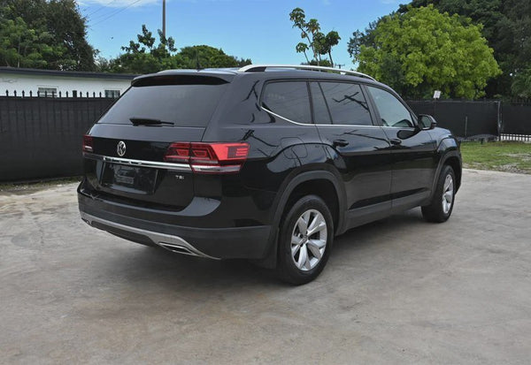 2018 Volkswagen Atlas 2.0T S vehicle photo 3