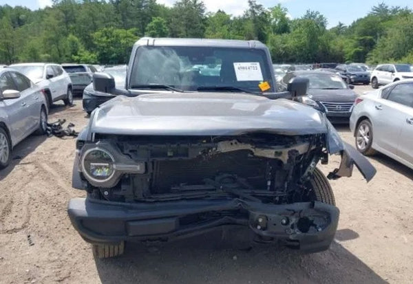2025 Ford Bronco Base photo 7