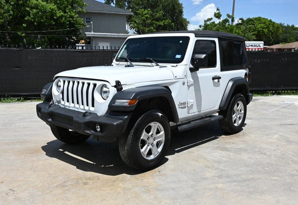 2021 Jeep Wrangler Sport S vehicle photo 2
