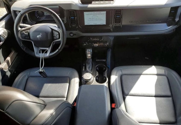 2021 Ford Bronco Black Diamond vehicle photo 8