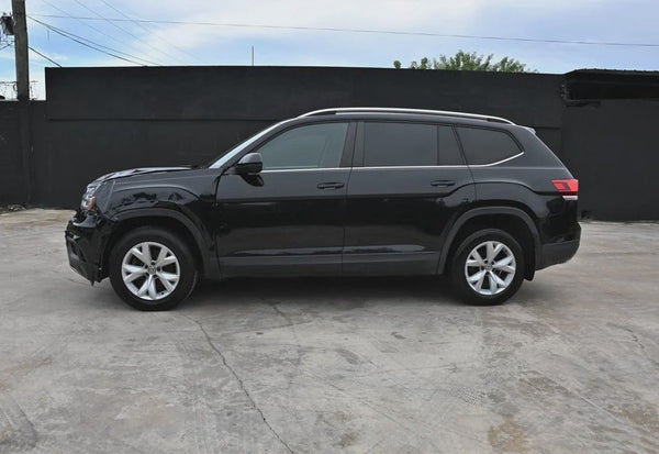 2018 Volkswagen Atlas 2.0T S vehicle photo 5