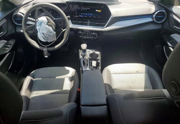 2026 Chevrolet Trax LT vehicle photo 9