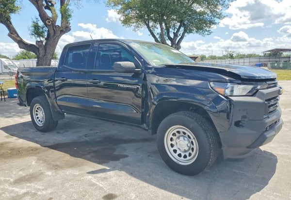 2025 Chevrolet Colorado Work Truck photo 2