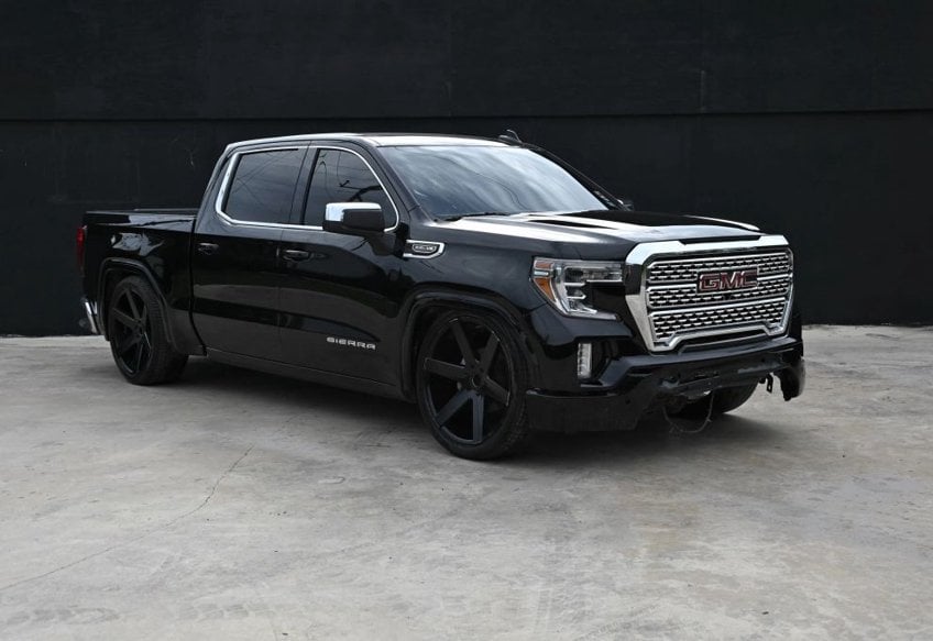 2020 GMC Sierra 1500 SLE main vehicle photo
