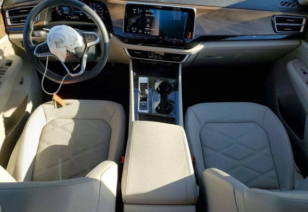 2025 Volkswagen Atlas SE photo 8