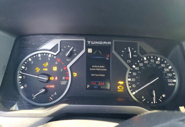 2025 Toyota Tundra SR5 photo 7