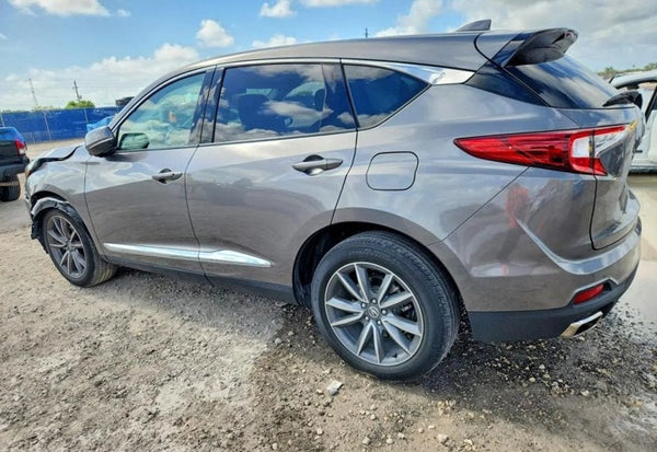 2023 Acura RDX w/Tech vehicle photo 3