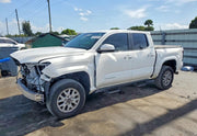 2024 Toyota Tacoma SR5 thumbnail 2