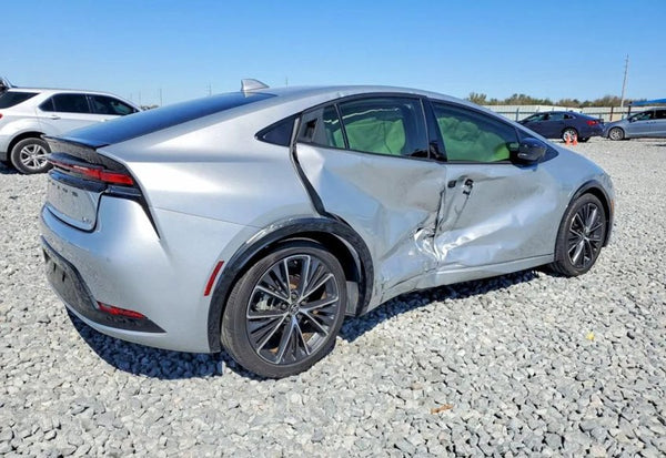 2024 Toyota Prius photo 4