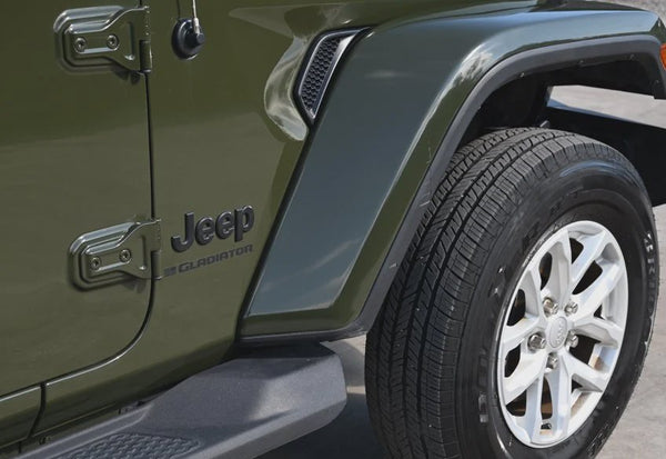 2023 Jeep Gladiator Sport S vehicle photo 8