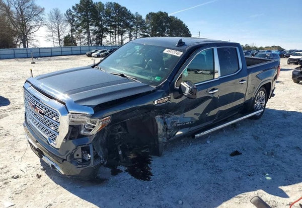 2020 GMC Sierra 1500 Denali photo 2