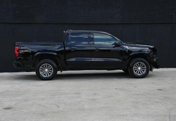 2024 Chevrolet Colorado LT photo 6