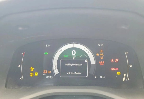 2025 Toyota Camry SE photo 7
