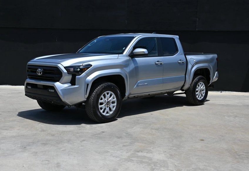 2024 Toyota Tacoma SR5