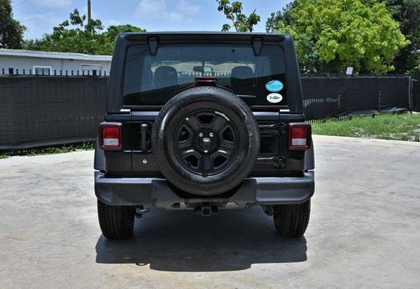 2022 Jeep Wrangler Sport vehicle photo 8