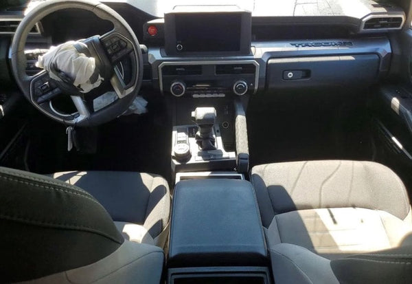 2025 Toyota Tacoma TRD Off-Road vehicle photo 9