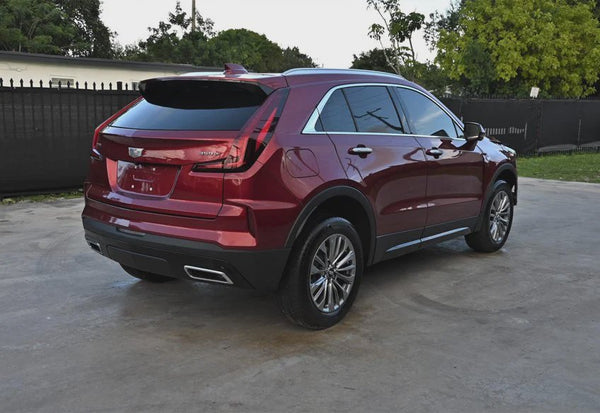 2025 Cadillac XT4 Premium Luxury vehicle photo 5