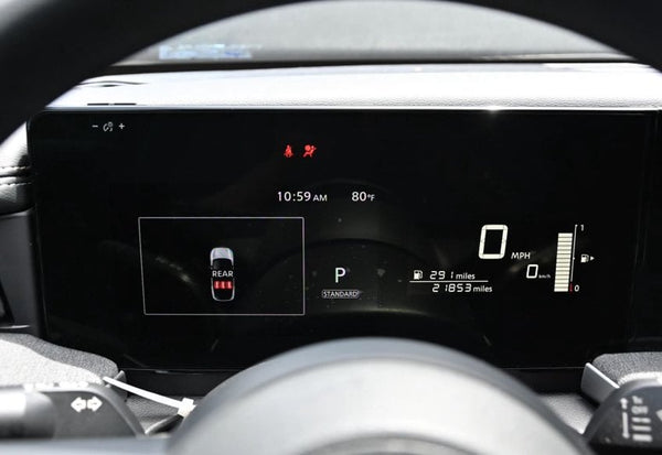 2025 Nissan Kicks SV photo 8