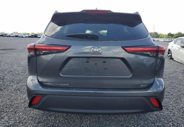 2023 Toyota Highlander XLE photo 6