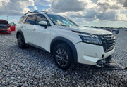 2023 Nissan Pathfinder SV thumbnail 1