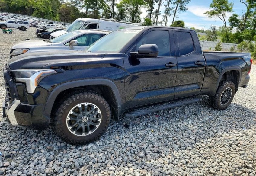 2023 Toyota Tundra SR5