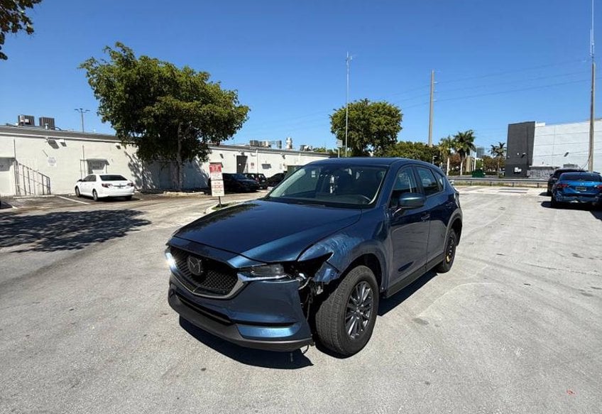 2021 Mazda CX-5 Sport