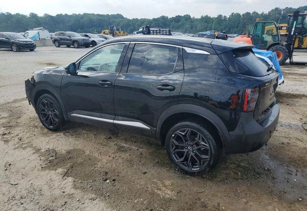 2026 Nissan Kicks SR vehicle photo 3