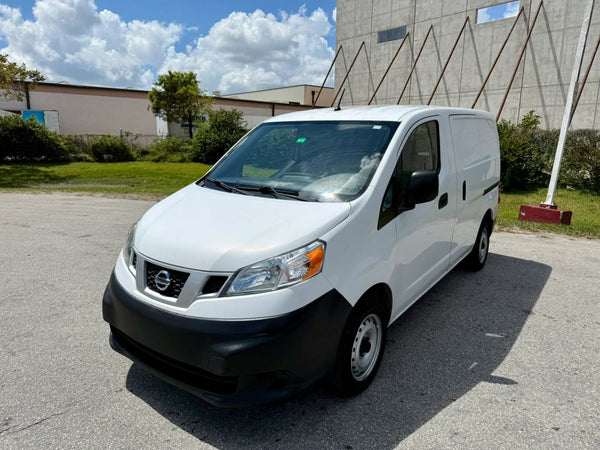 2019 NISSAN NV200 S VAN 4D vehicle photo 2
