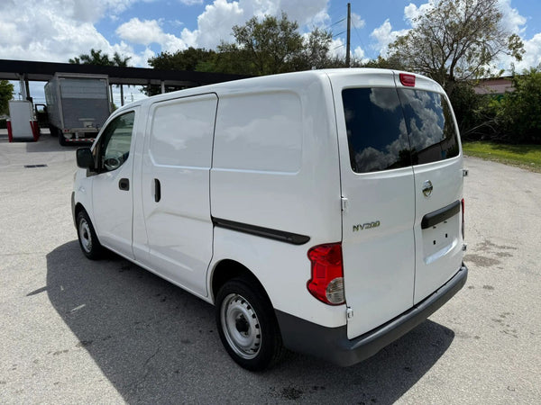 2019 NISSAN NV200 S VAN 4D vehicle photo 5
