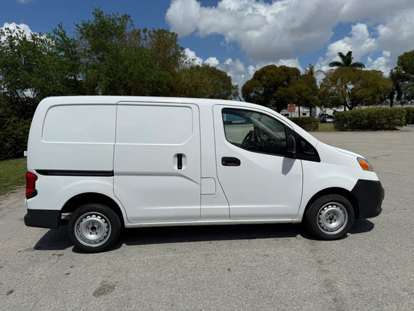 2019 NISSAN NV200 S VAN 4D vehicle photo 8