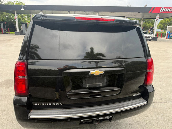 2018 CHEVROLET SUBURBAN PREMIER SPORT UTILITY 4D vehicle photo 5