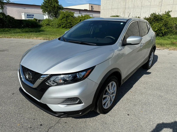 2021 NISSAN ROGUE SPORT S SPORT UTILITY 4D vehicle photo 2
